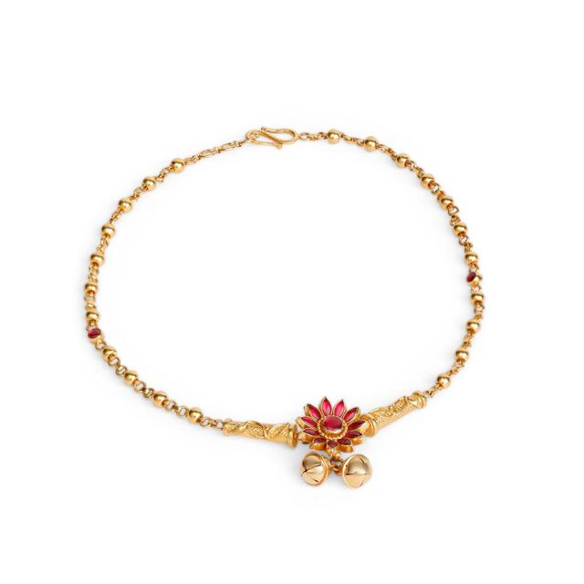 Dazzling Floral Gold Anklet 4