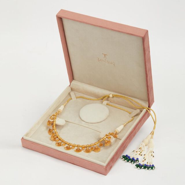 Timeless Gold Heritage Necklace 6