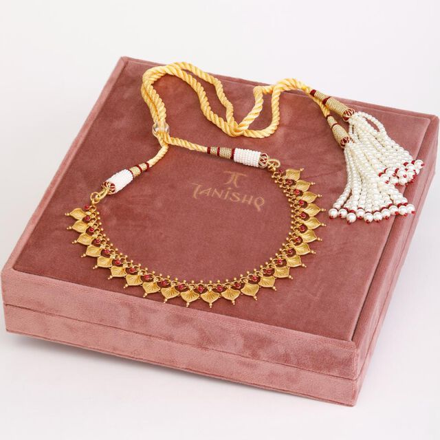 Elegant Palakka Necklace 7
