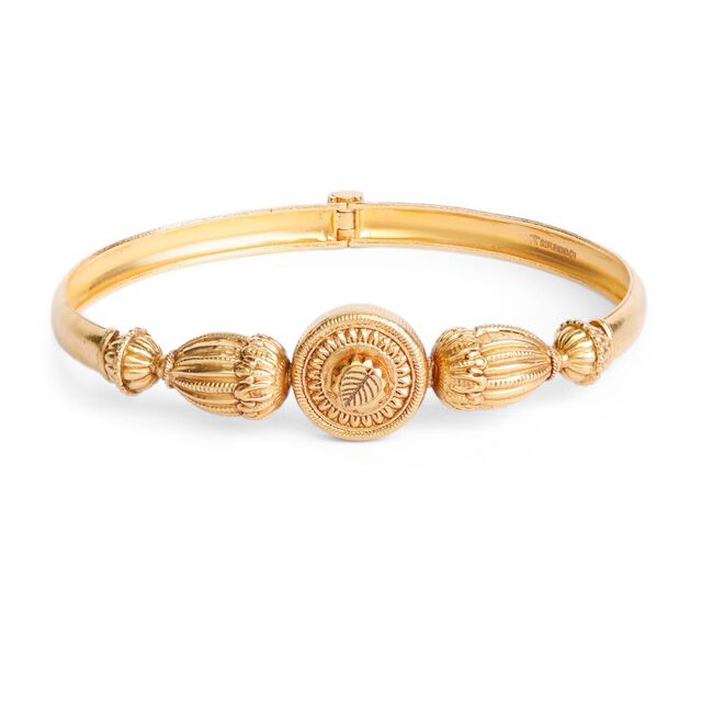 Vishu Peepal Kasu Bangle 2