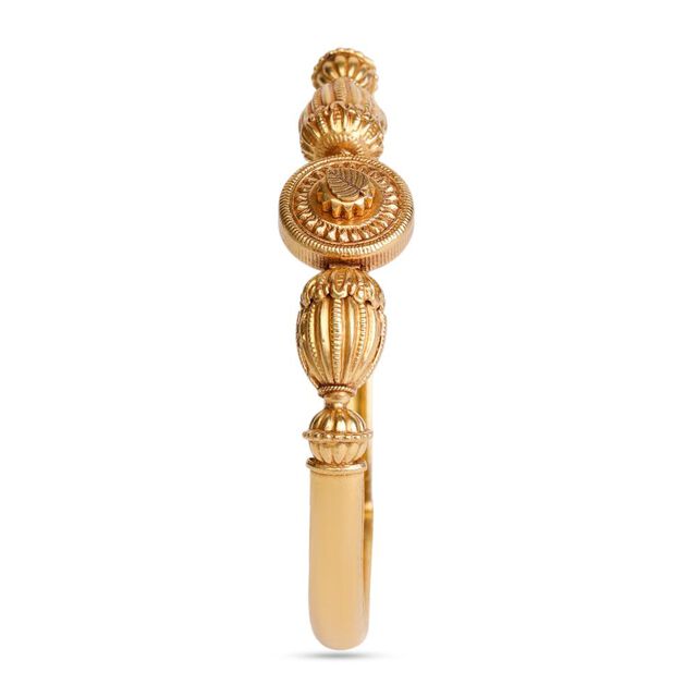 Vishu Peepal Kasu Bangle 5