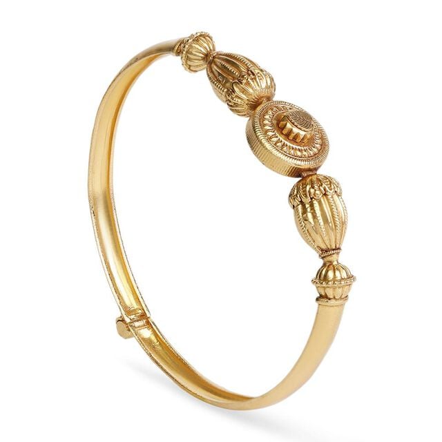Vishu Peepal Kasu Bangle 6