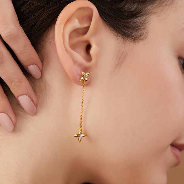 Bloom Day to Night Studs 