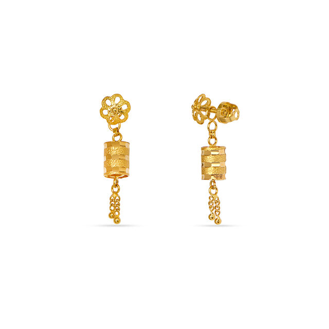 Tanishq 22KT Gold Earrings for Men 3