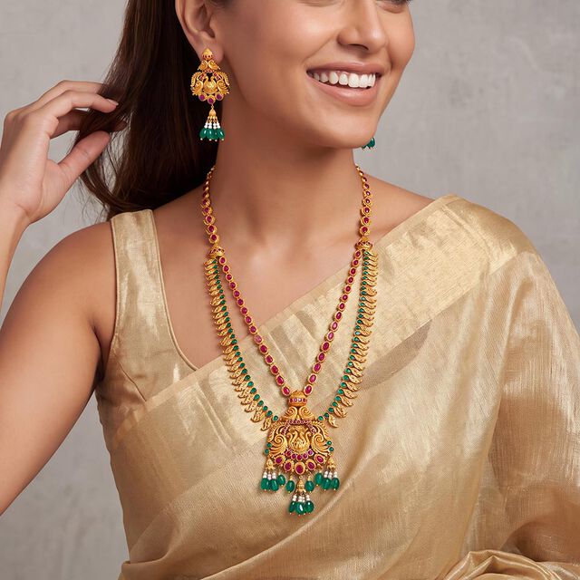 Tanishq 22KT  Gold Necklace Set  for Women 2