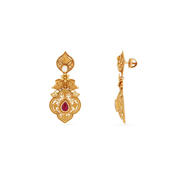 Captivating Gold and Glass Kundan Necklace Set 5