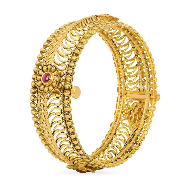 Tanishq 22KT Glass Kundan Floral Bangle for Women 3