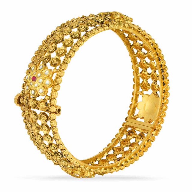 Tanishq 22KT Glass Kundan Bangle for Women 2