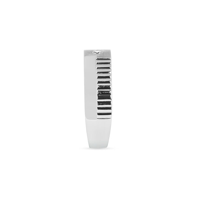 Tanishq Platinum Diamond Finger Ring for Men 4