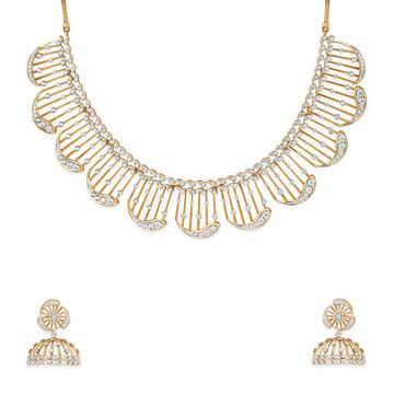 Tanishq 18KT Crescent Veil Necklace Set for Women