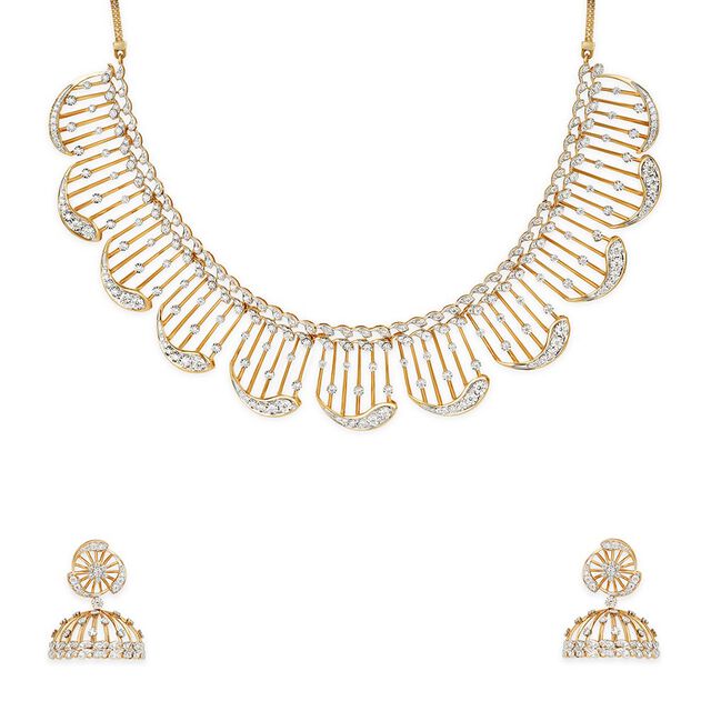 Tanishq 18KT Crescent Veil Necklace Set for Women 