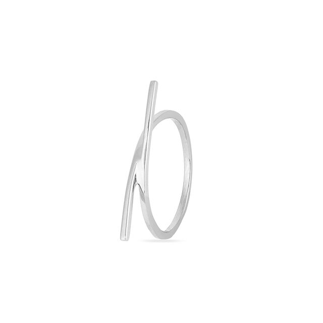 Tanishq 18KT Gold Finger Ring for Women 7