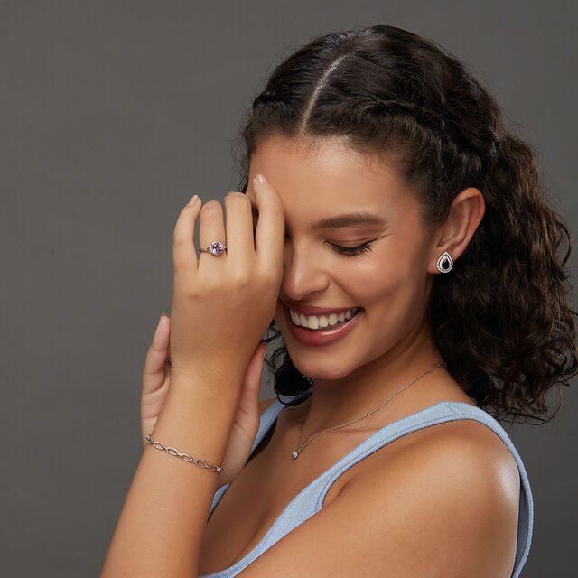 Tanishq 14KT Diamond Earrings for Women 2