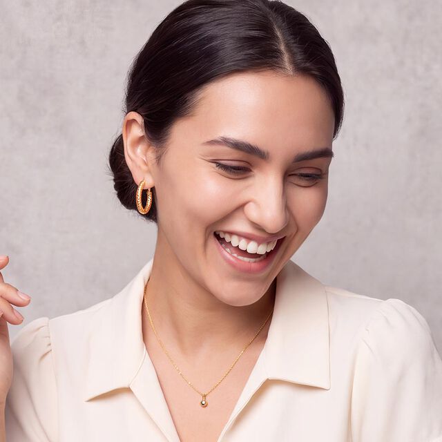Tanishq Sunlit Weave Hoop Earrings for Women 