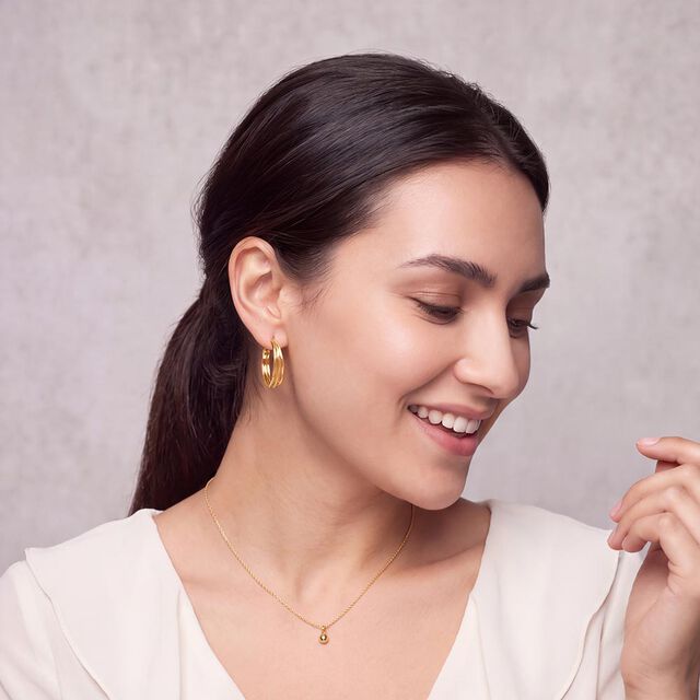 Tanishq Golden Circles in Conversation Hoop Earrings for Women 2