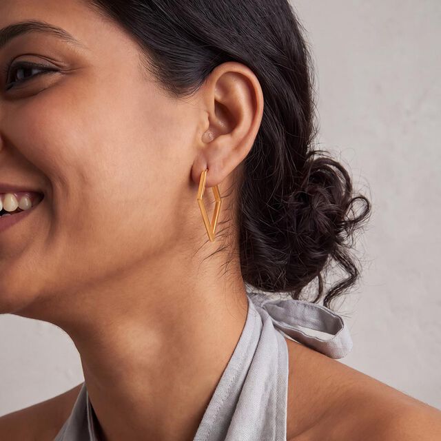Tanishq Golden Kite Outline Hoop Earrings for Women 2