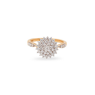 Luxurious Diamond Flower Ring