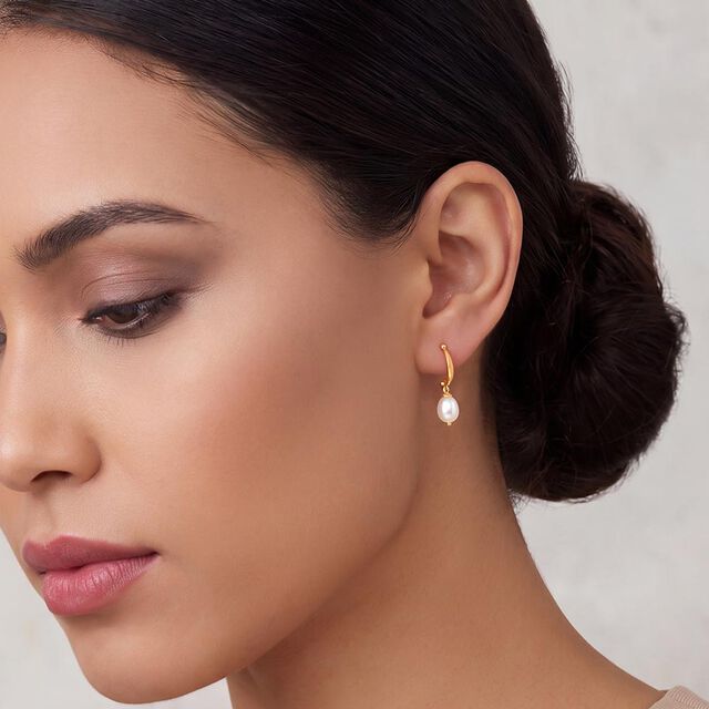 Tanishq 18 KT Pearl Drop Gold Earrings for Women,,hi-res 3