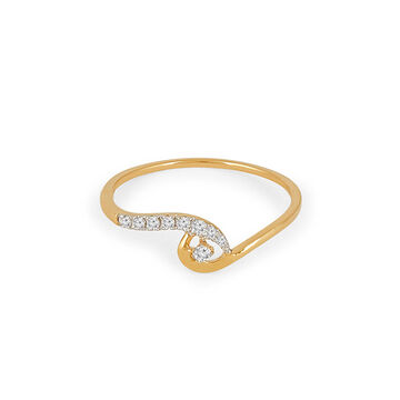Tanishq 18 KT Curved Diamond Gold Ring for Women