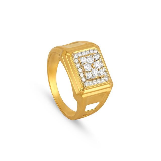 Regal 18 Karat Yellow Gold And Diamond Finger Ring 4