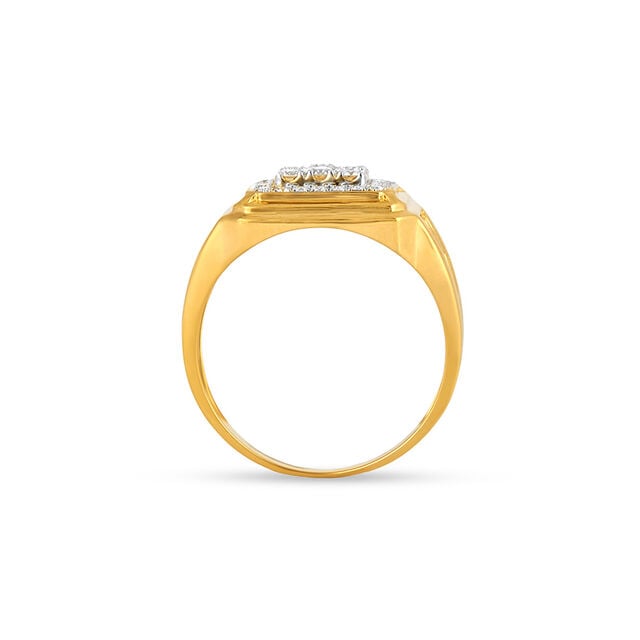 Regal 18 Karat Yellow Gold And Diamond Finger Ring 5
