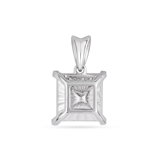 Tanishq 18KT Diamond Pendant 3