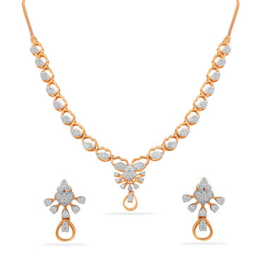 Tanishq 18 Karat Diamond Necklace Set for Women