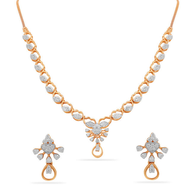 Tanishq 18 Karat Diamond Necklace Set for Women 