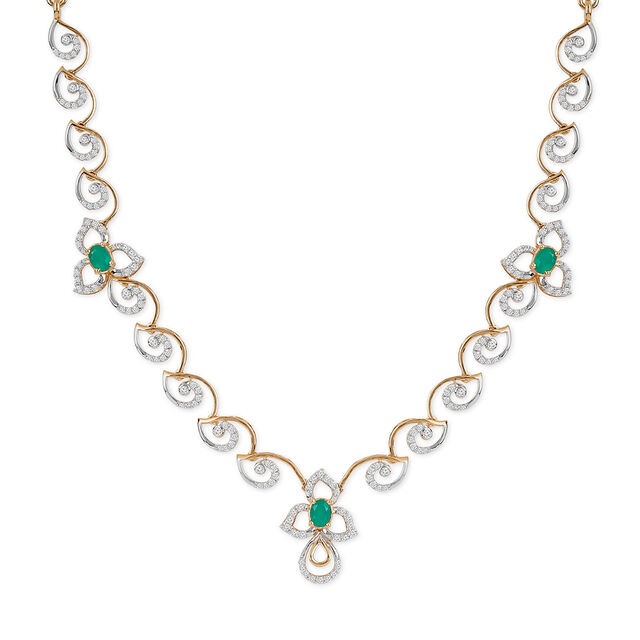 Tanishq 18KT Diamond Necklace for Women 3