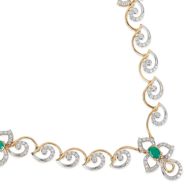 Tanishq 18KT Diamond Necklace for Women 4