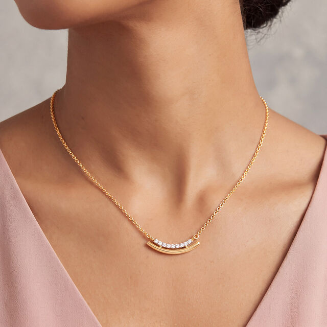 18KT Yellow Gold Necklace with Diamonds 2