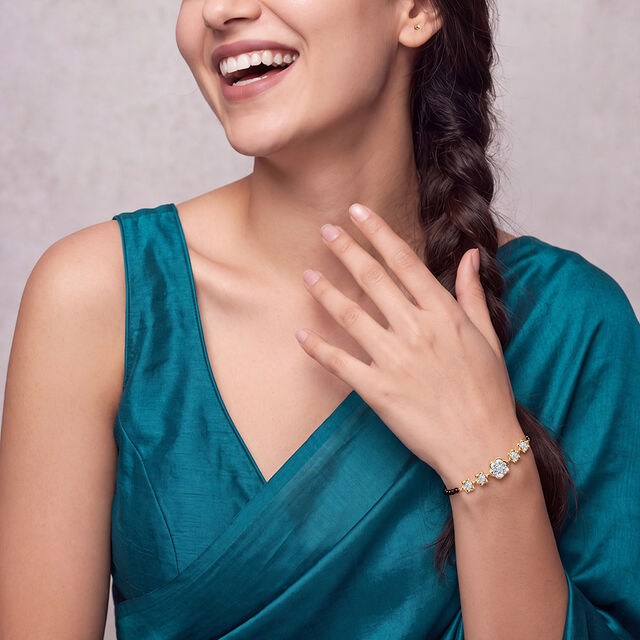 Floral Symphony Gold Bracelet 3