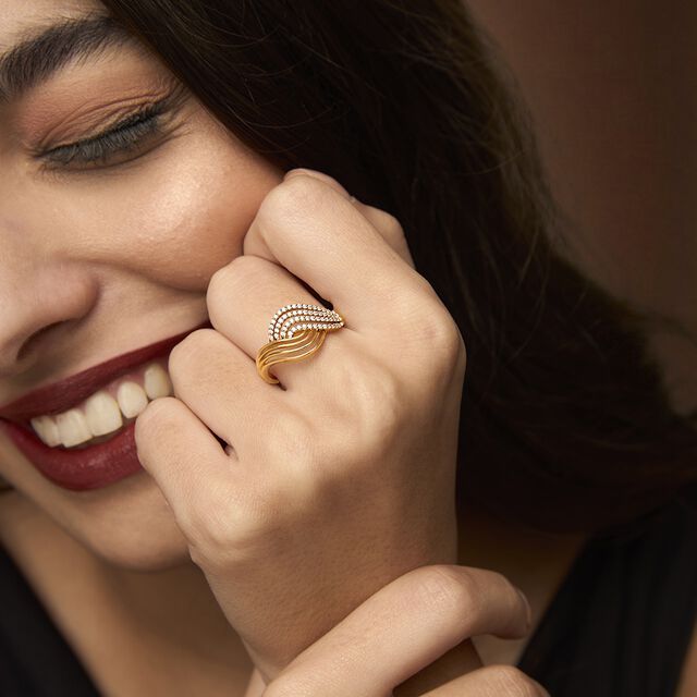 Tanishq 18KT Diamond Finger Ring for Women 2