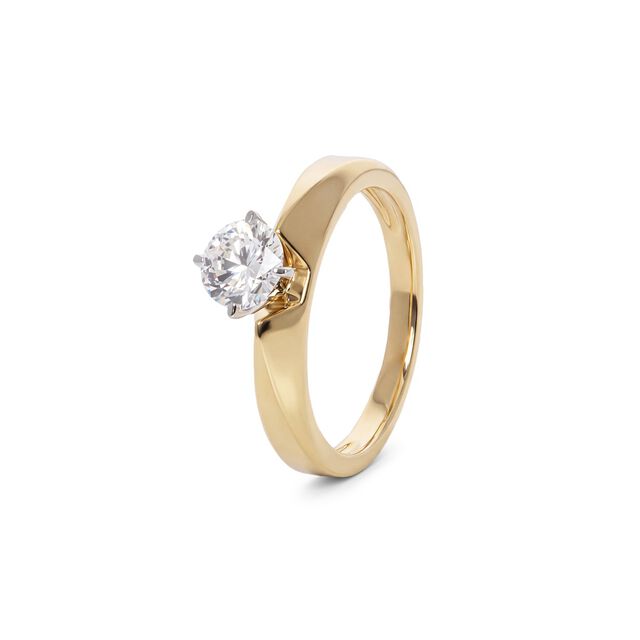 Tanishq 18KT Diamond Finger Ring 2