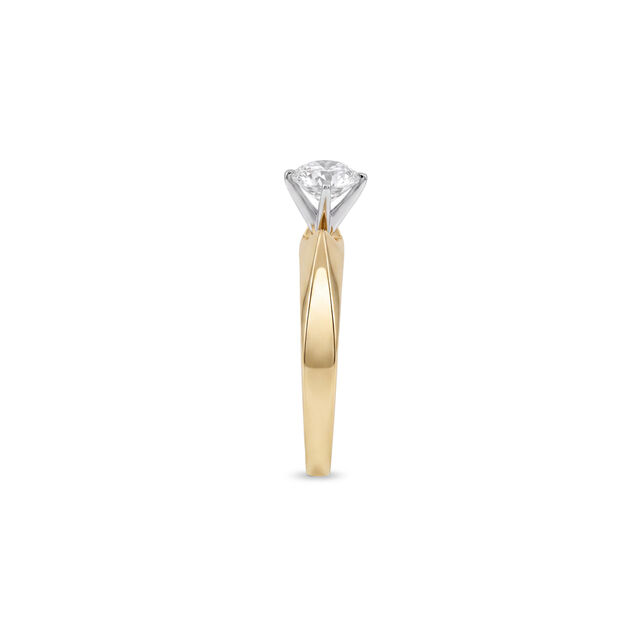 Tanishq 18KT Diamond Finger Ring 3