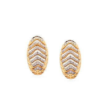 Beguiling 18 Karat Yellow Gold And Diamond Patterned Oval Stud Earrings
