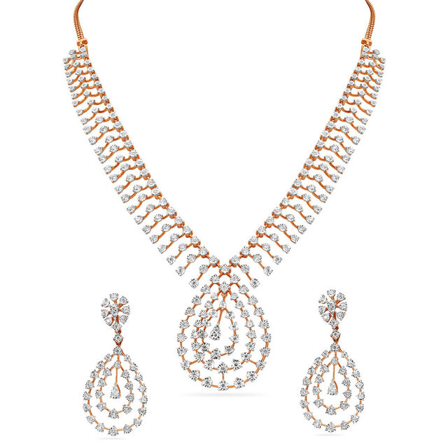 Tanishq 18 Karat Diamond Necklace Set for Women 