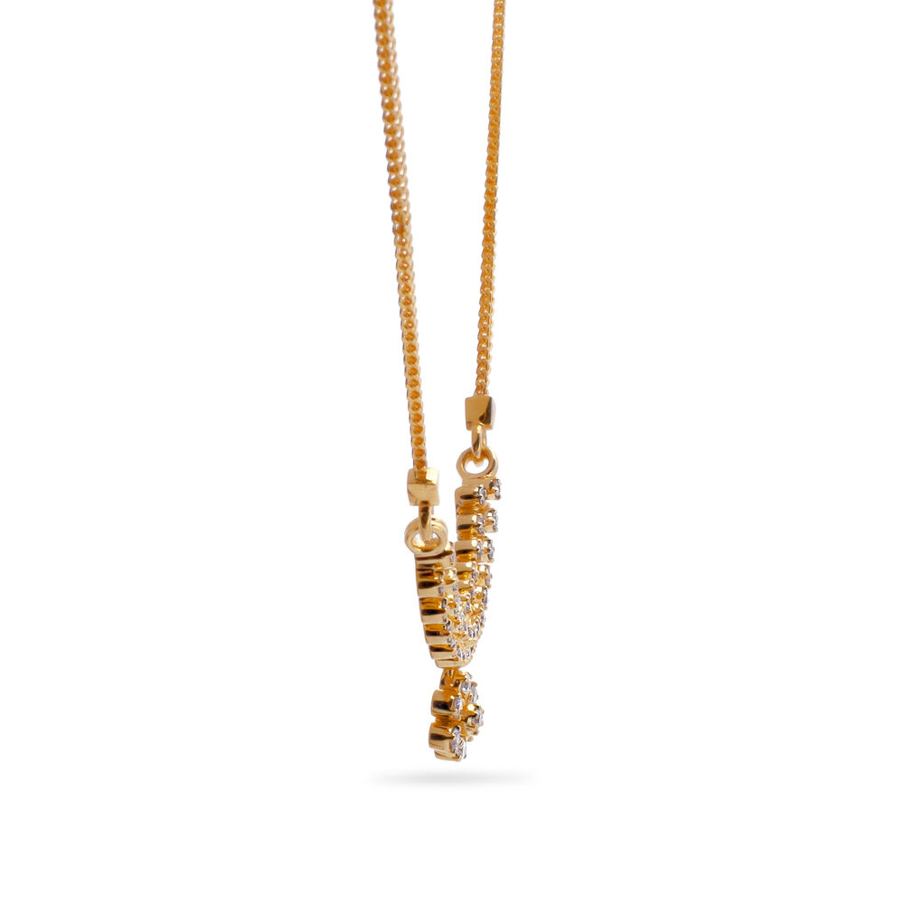 Tanishq Gold Pendant with Chain