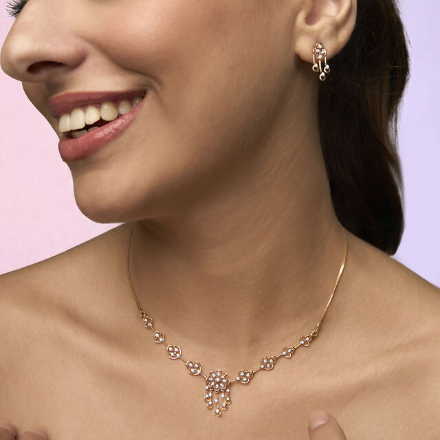 Tanishq 18KT Diamond Neckwear & Earring for Women 2