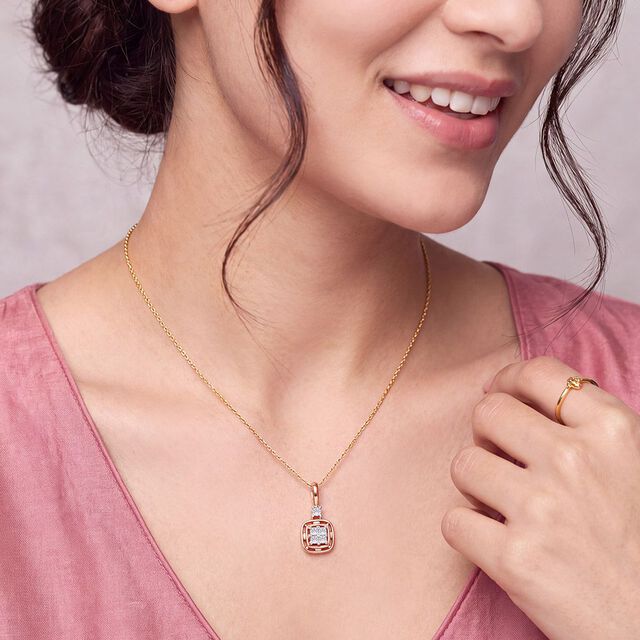 Pendant 2