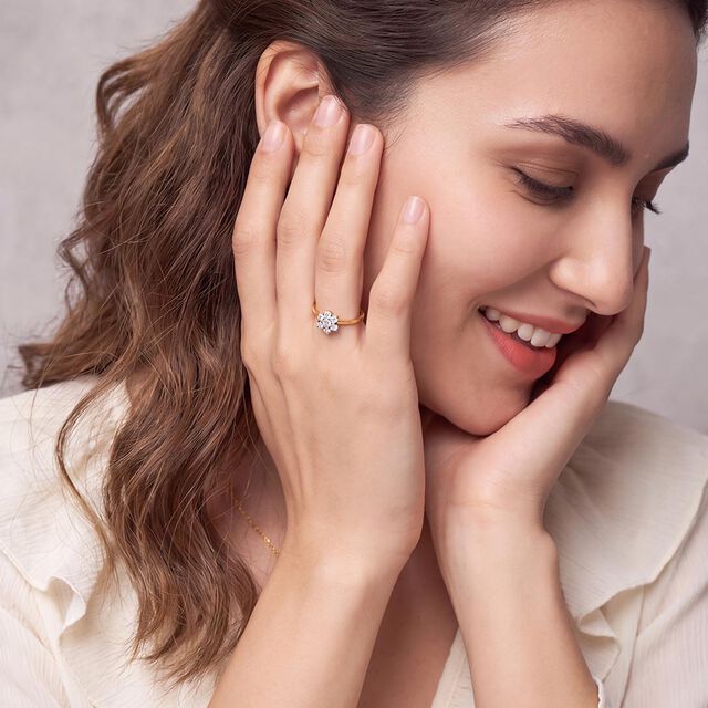 Dainty Dazzle Diamond Ring 2
