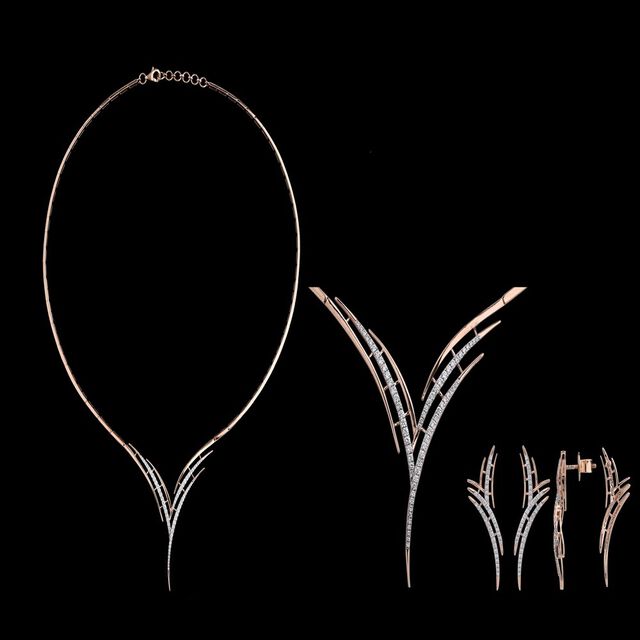 Tanishq Necklace Set 
