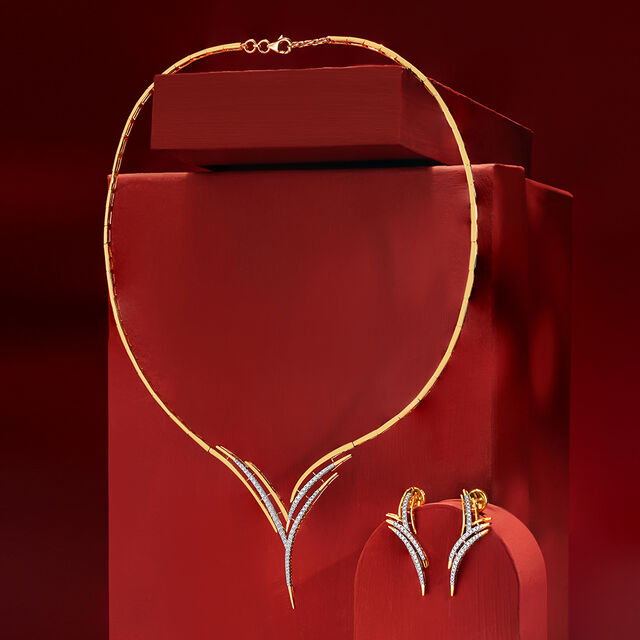 Tanishq Necklace Set 
