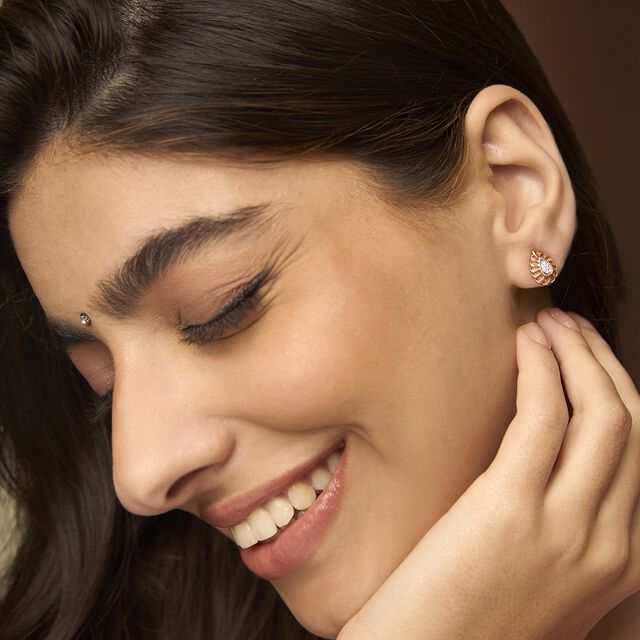 Sunbeam Drop Diamond Pendant and Earrings Set 2