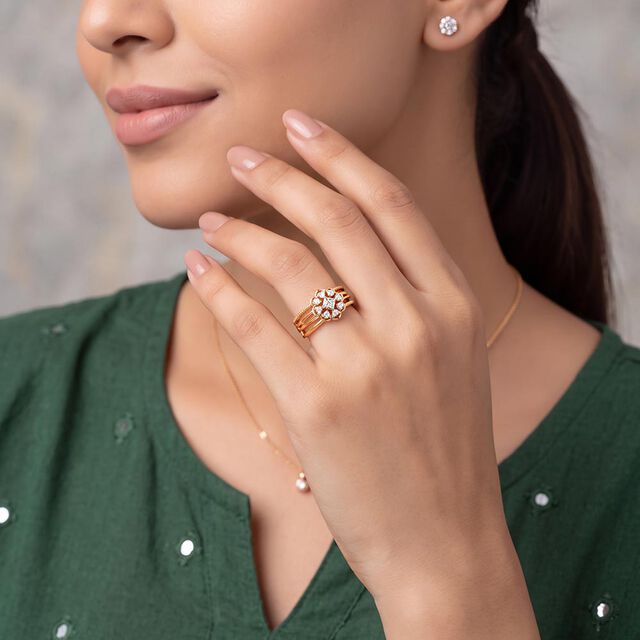 Tanishq 18 Karat Diamond Finger Ring for Women 2