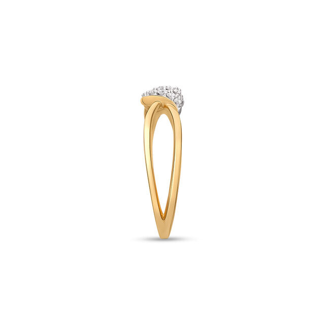 Tanishq 18 Karat Diamond Finger Ring