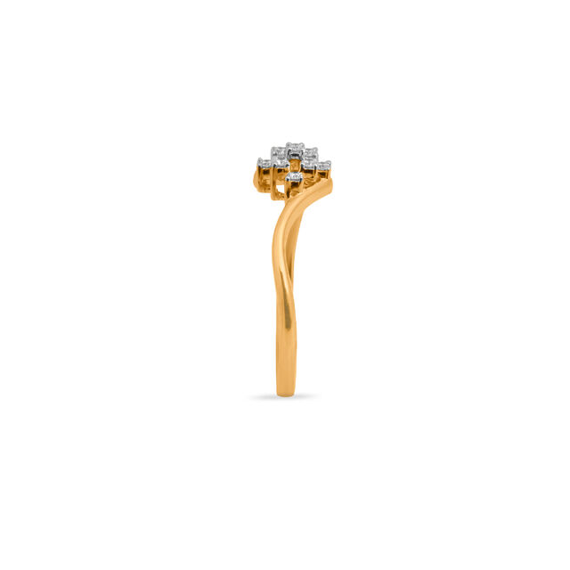 Tanishq 18KT Diamond Finger Ring for Women