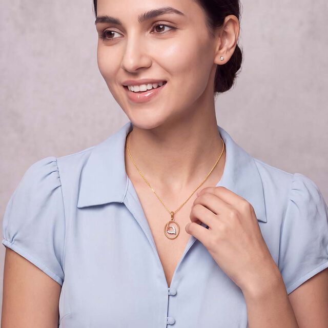 Tanishq 18 Karat Diamond Pendant for Women 2