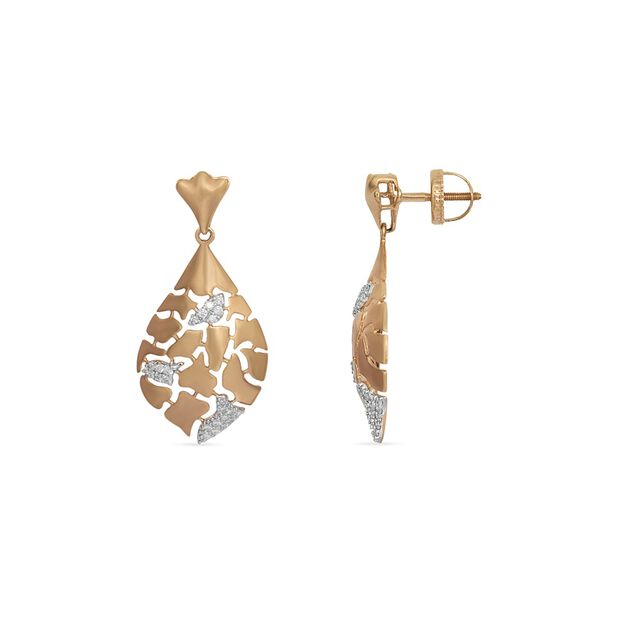 Tanishq 18KT Diamond Pendant and Earrings Set 5