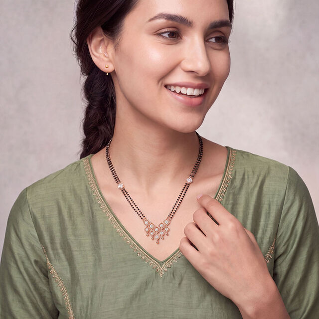 Tanishq 18KT Diamond Mangalsutra for Women 3